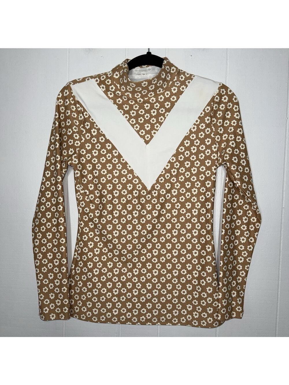 Smith & Quinn Women’s Floral Daisy Mock Neck Top Long Sleeve Tennis Pickleball S